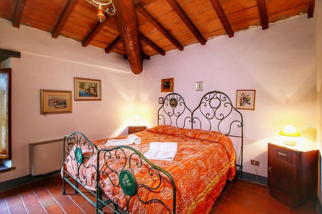 Casa Vacanza Le Corniole チヴィテッラ・イン・ヴァル・ディ・キアーナ エクステリア 写真