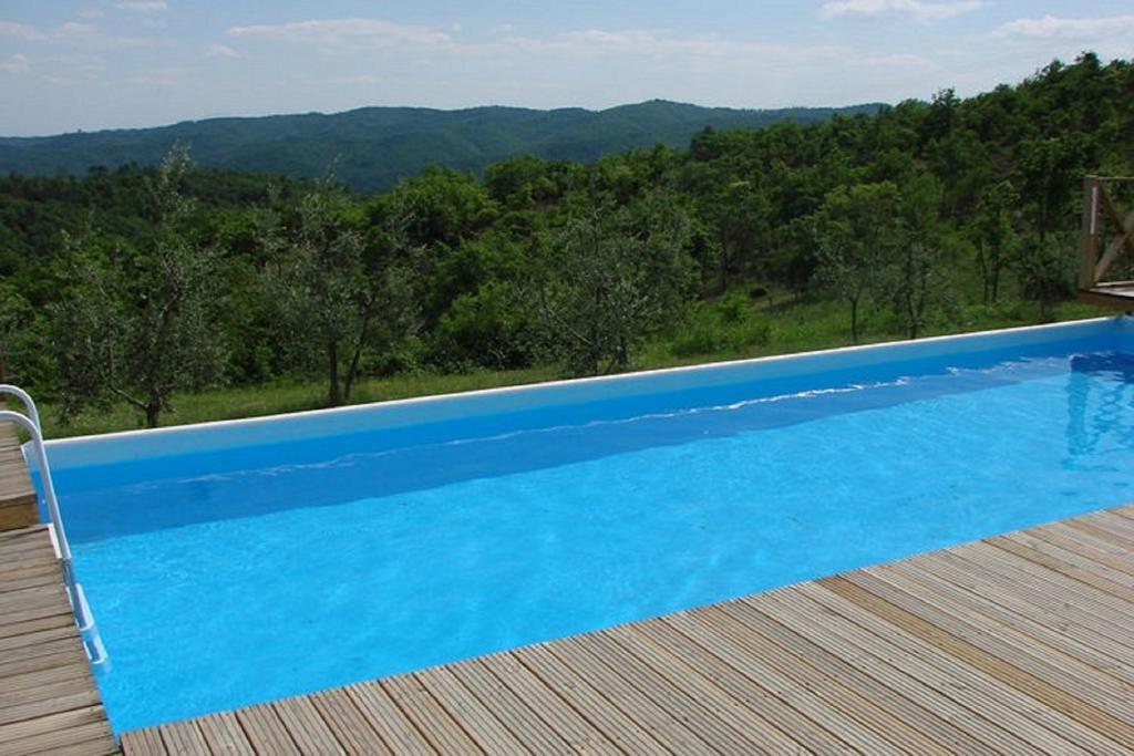 Casa Vacanza Le Corniole チヴィテッラ・イン・ヴァル・ディ・キアーナ エクステリア 写真